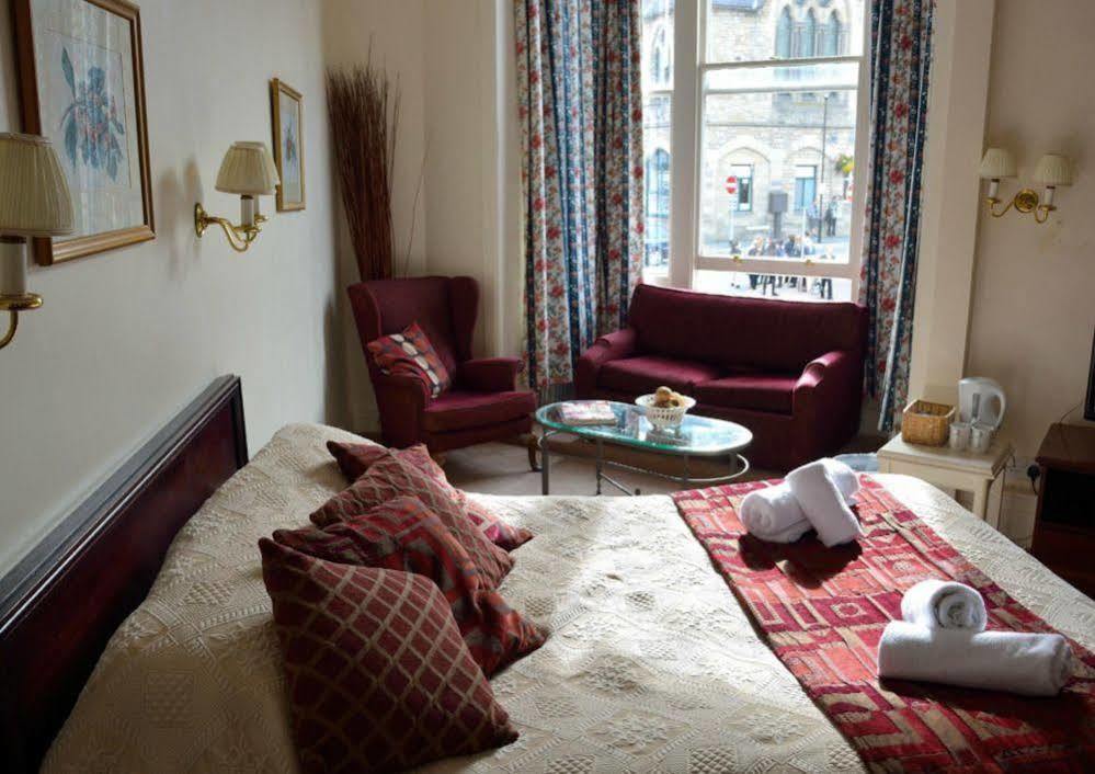 The Royal Hotel Llangollen Exterior foto